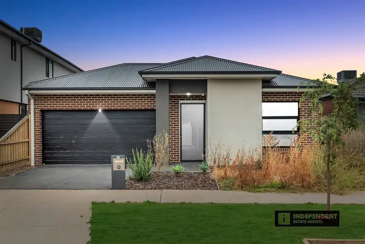 56 Claudia Crescent, Kurunjang VIC 3337
