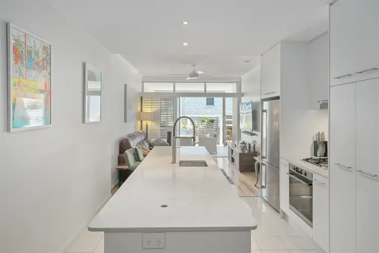 Fourth view of Homely apartment listing, 7/200 Riding Road, Balmoral QLD 4171