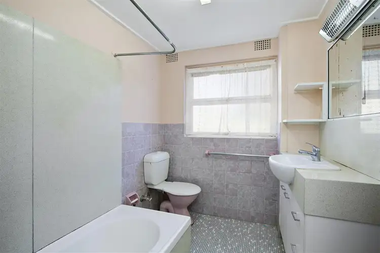 Third view of Homely semi-detached listing, 2/31 Rabbett Street, Frenchs Forest NSW 2086