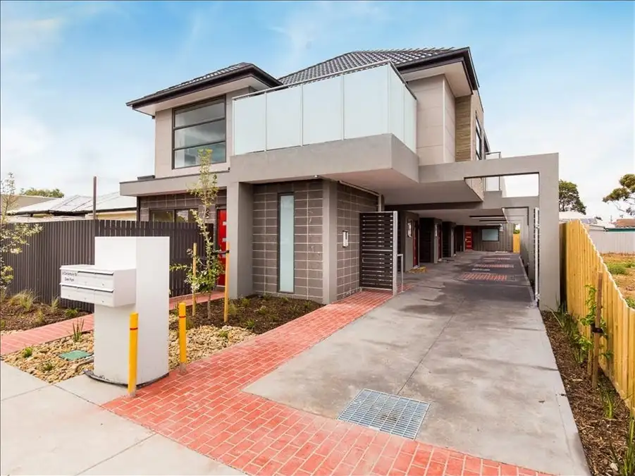 Main view of Homely townhouse listing, 2/9 Canterbury Street, Deer Park VIC 3023