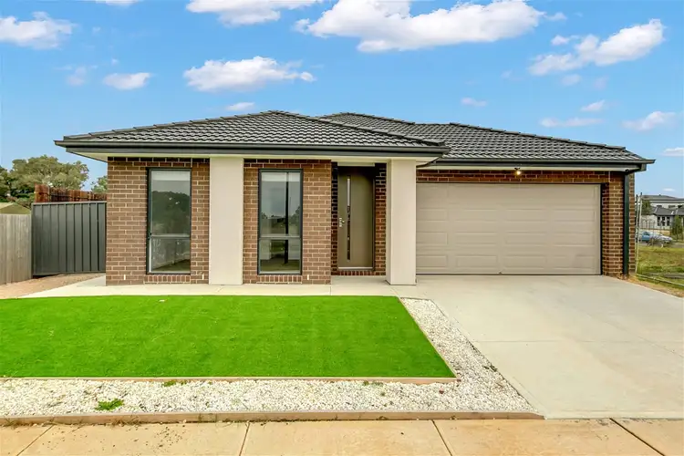 18 Ballad Street, Cobblebank VIC 3338