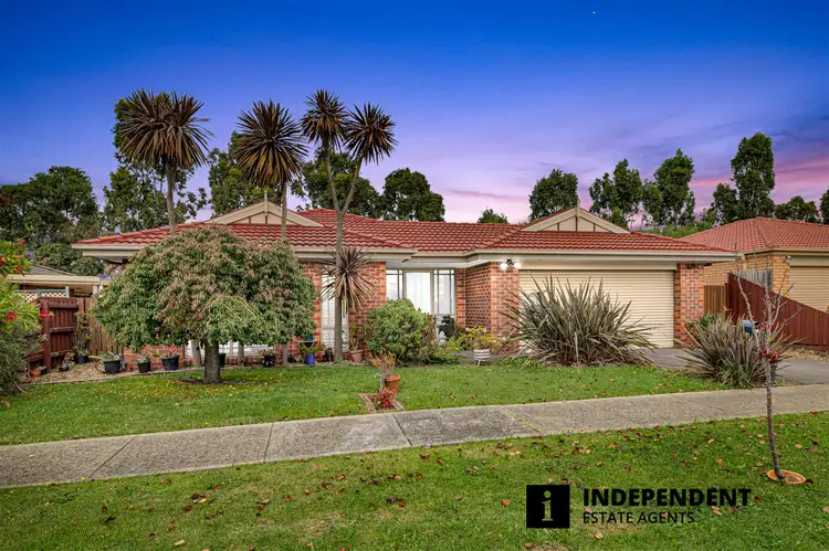 11 Trafalgar  Way