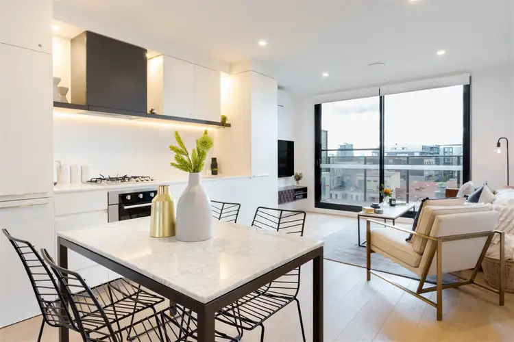 802/18 Grey Street, St Kilda VIC 3182