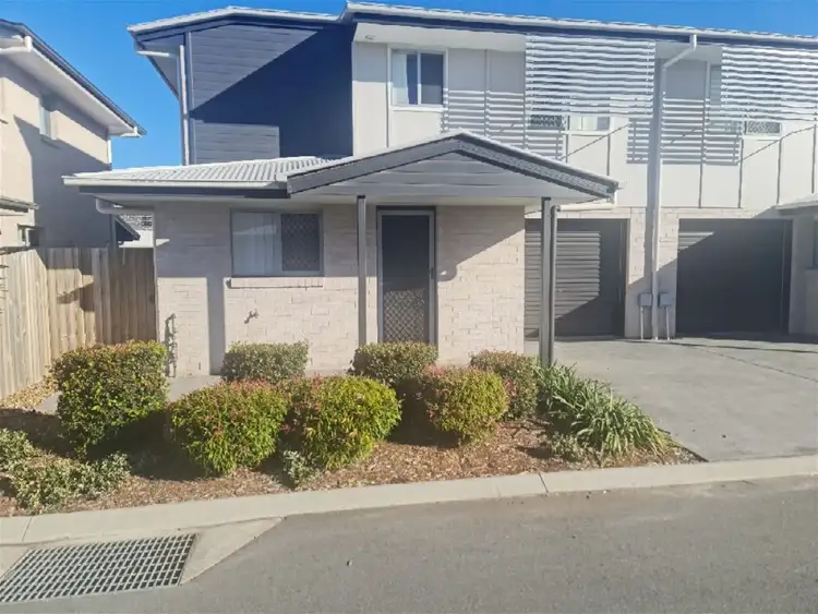 8 Casey St, Caboolture South QLD 4510