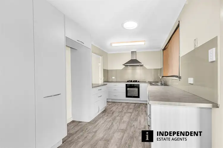 Seventh view of Homely house listing, 21 Robert Molyneux Avenue, Endeavour Hills VIC 3802