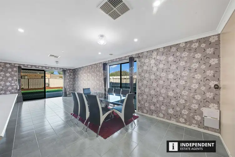 Seventh view of Homely house listing, 4 Crestwood Way, Brookfield VIC 3338
