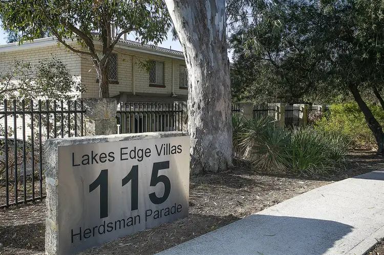 19/115 Herdsman Parade, Wembley WA 6014