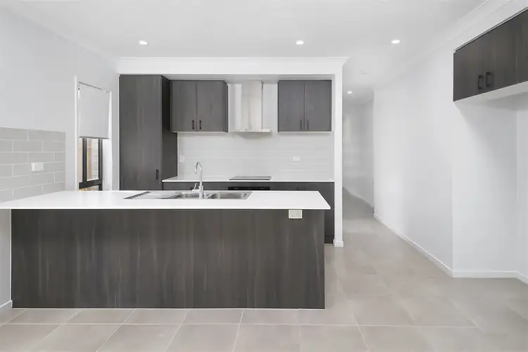 Fourth view of Homely house listing, 8 Victoria Court, Browns Plains QLD 4118