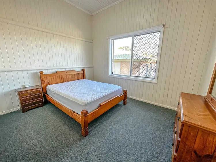 Fifth view of Homely house listing, 2/8 Francis street, Stanthorpe QLD 4380