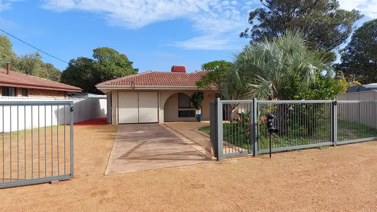 Second view of Homely house listing, 4 Janda Court, Armadale WA 6112