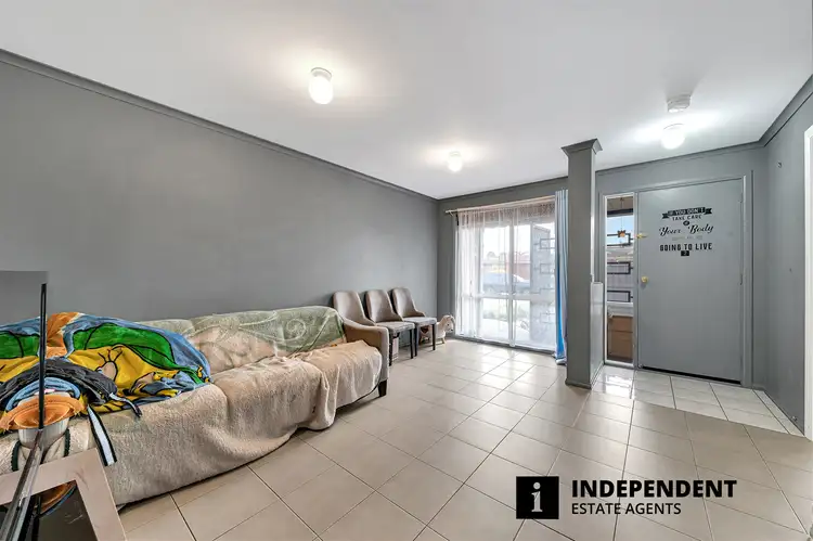 Fifth view of Homely house listing, 6 Malfoy Mews, Cranbourne West VIC 3977
