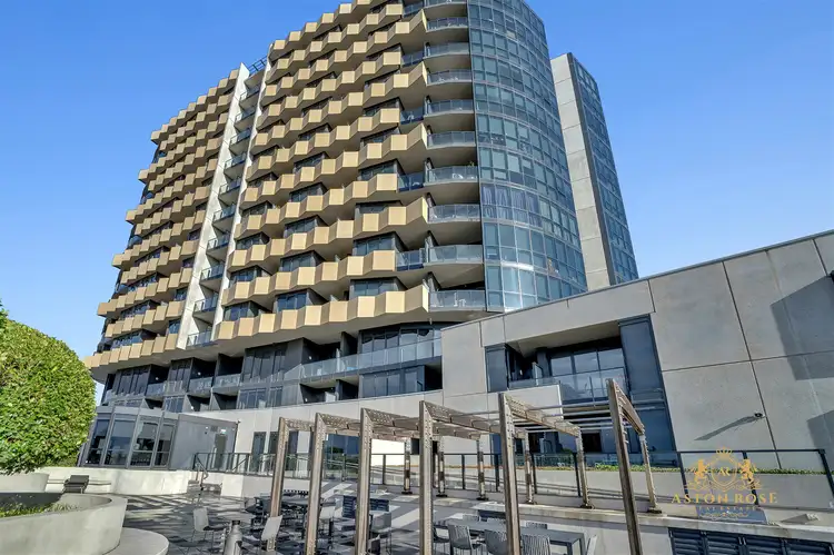 811/803 Dandenong Road, Malvern East VIC 3145