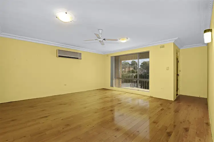 2/5-7 Loch Street
