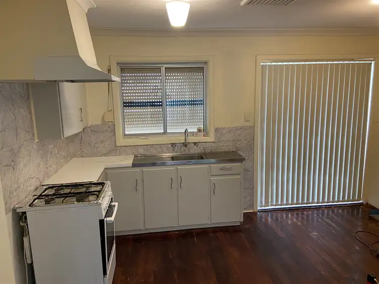9 Bersted Street, Balga WA 6061