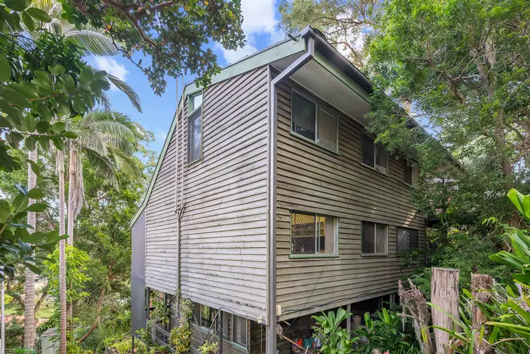 17 Cluden Street, Holland Park West QLD 4121