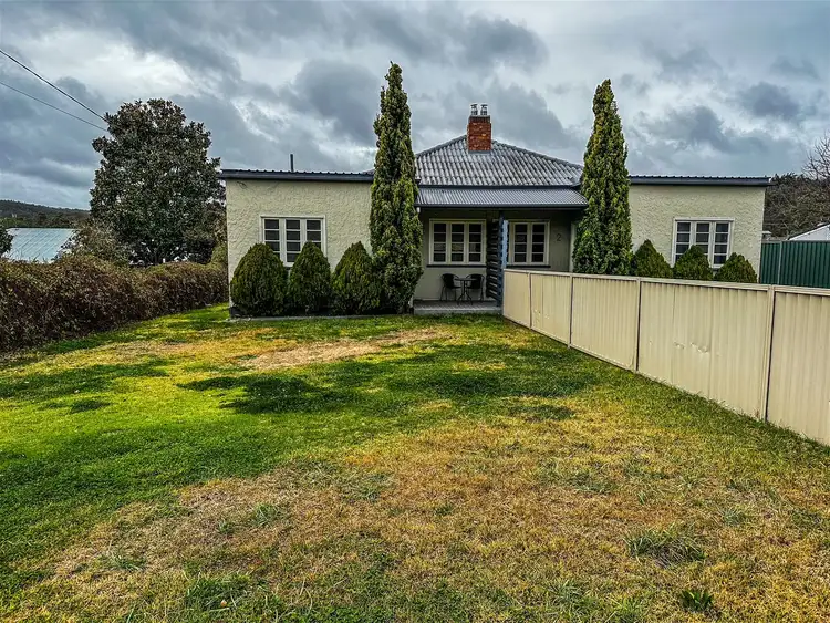 Second view of Homely unit listing, 1/12 Harris, Stanthorpe QLD 4380