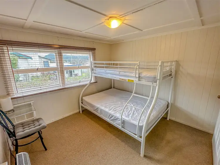 Third view of Homely unit listing, 1/12 Harris, Stanthorpe QLD 4380