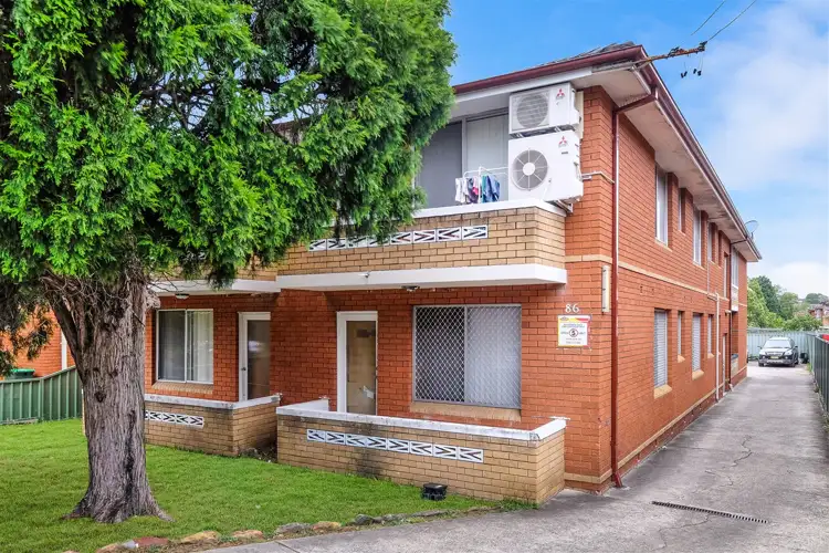 Main view of Homely unit listing, 2/86 The Boulevarde, Lakemba NSW 2195