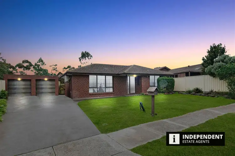 6 Dunvegan Drive, Kurunjang VIC 3337
