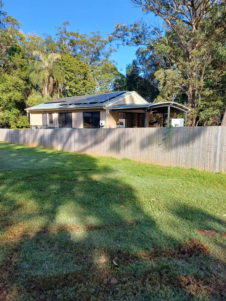 22 panaroo Street, Macleay Island QLD 4184