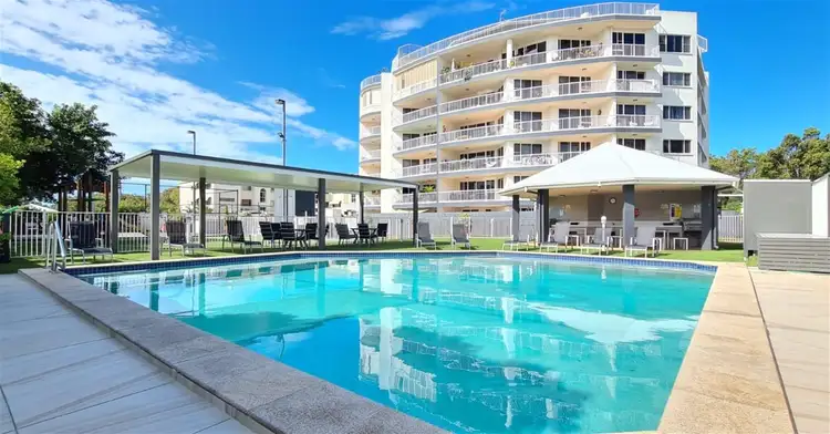17/5 Links Court, Woorim QLD 4507