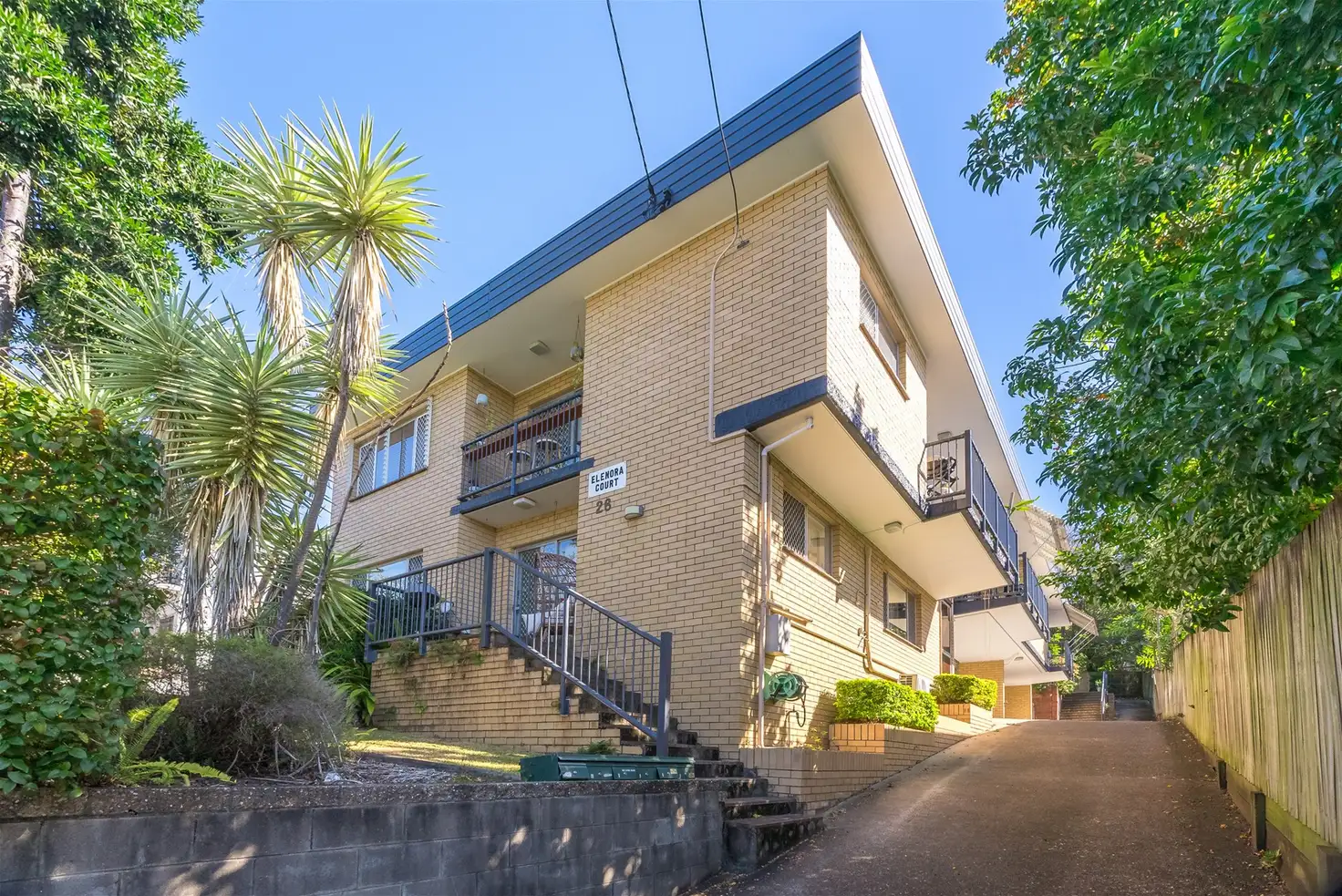 Main view of Homely unit listing, 4/26 Pembroke Road, Coorparoo QLD 4151