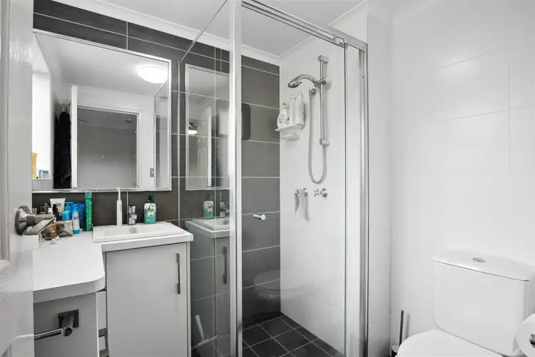 Fifth view of Homely unit listing, 2/56 Knowsley Street, Greenslopes QLD 4120