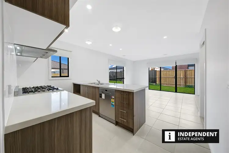 Fourth view of Homely house listing, 9 Solera street, Brookfield VIC 3338