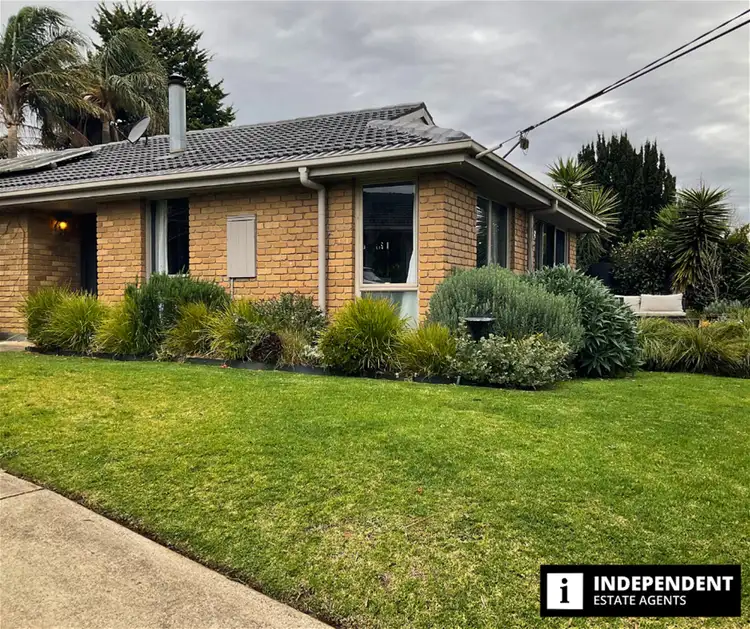 10 Wolsley Avenue, Frankston VIC 3199