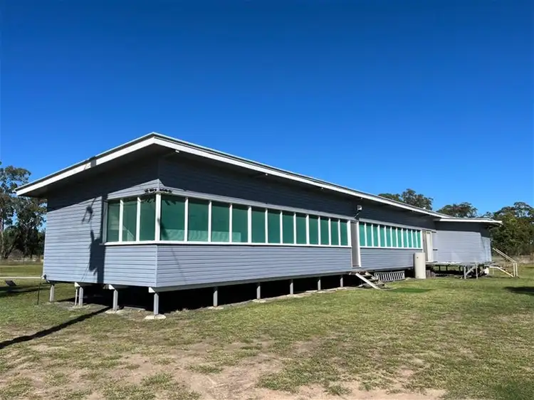 423 Colemans Road, Weir River QLD 4406
