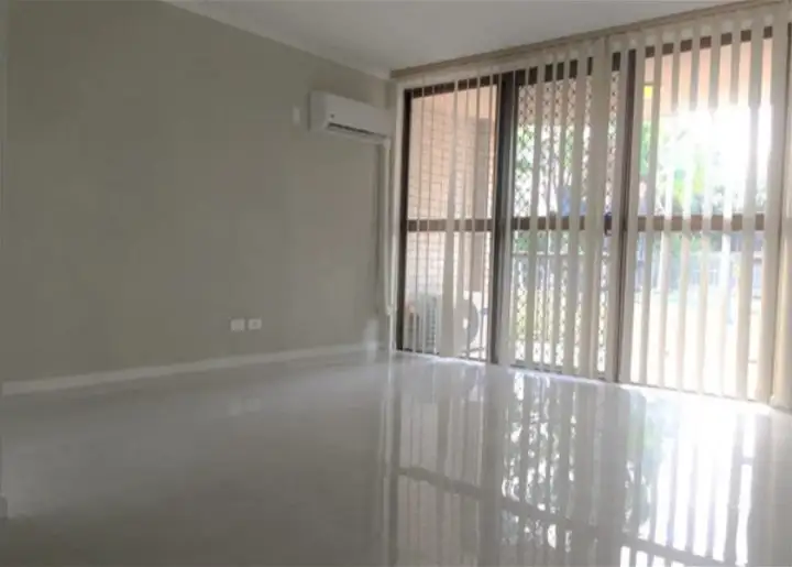 Main view of Homely unit listing, 2/40 Murev Way, Carrara QLD 4211