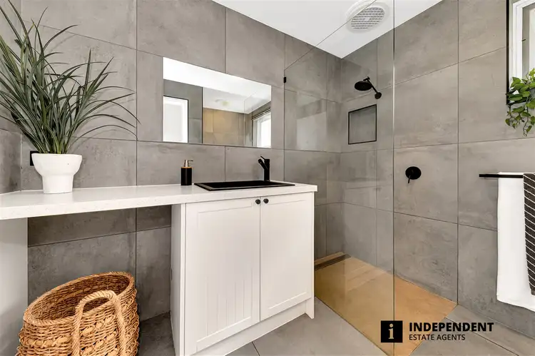 Main view of Homely unit listing, 5/10 Mount View Court, Frankston VIC 3199