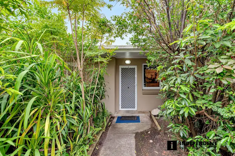 Second view of Homely unit listing, 5/10 Mount View Court, Frankston VIC 3199