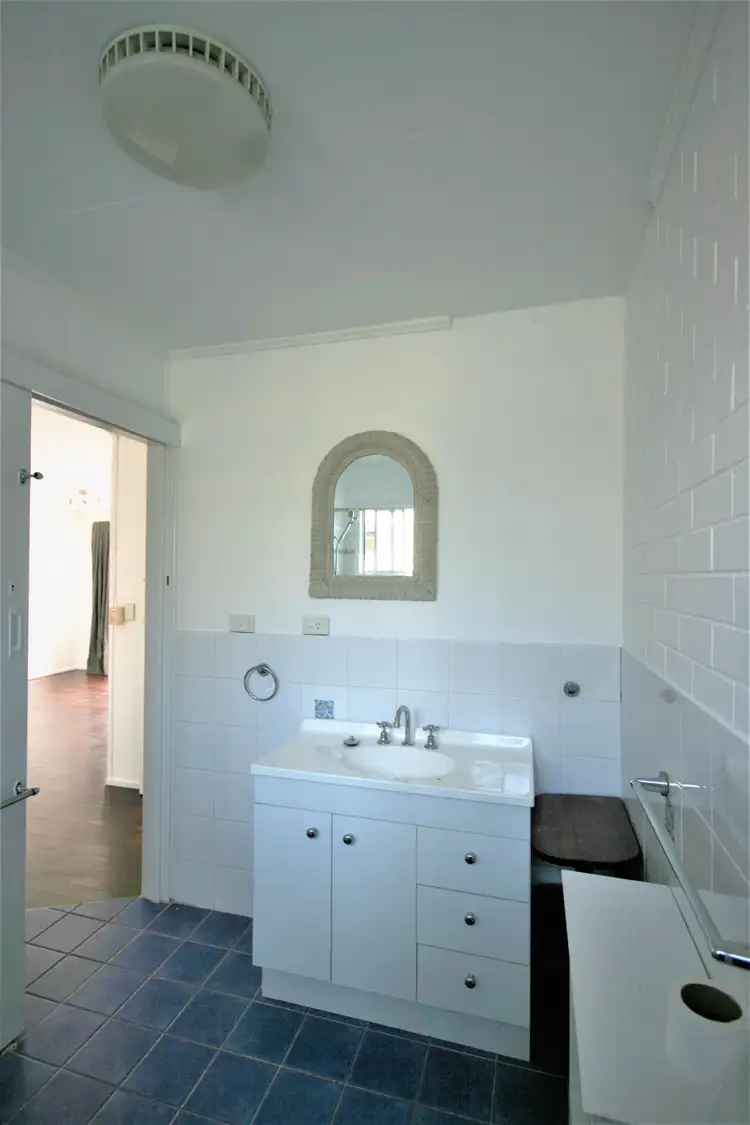 Fourth view of Homely townhouse listing, 2/7 Warrener St, Nerang QLD 4211