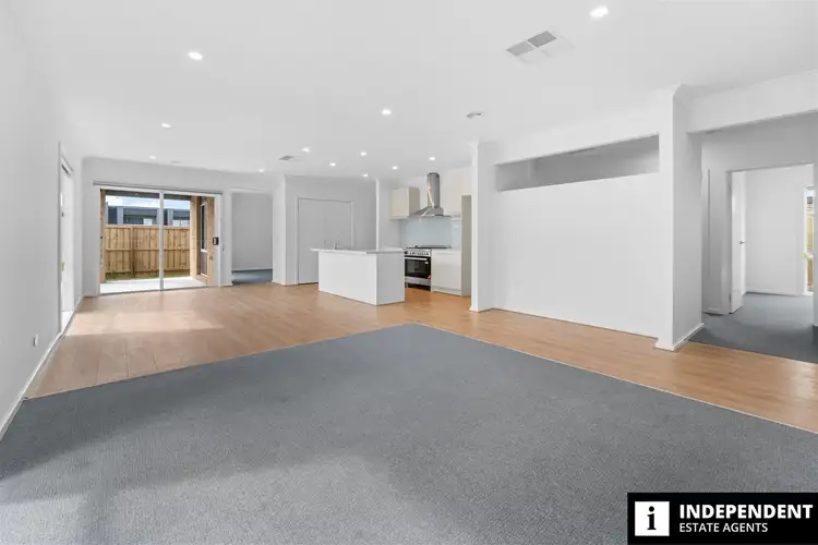 Fifth view of Homely house listing, 4 Solera street, Brookfield VIC 3338
