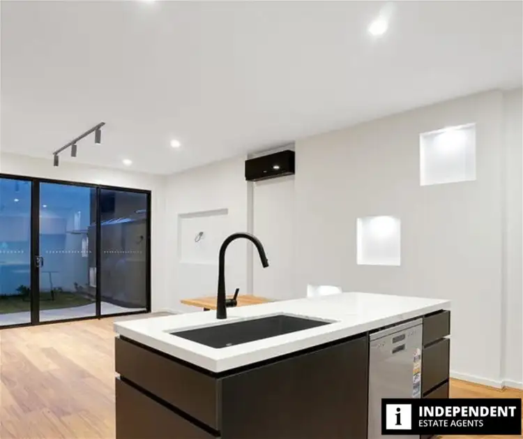 Fourth view of Homely house listing, 32 Gemini Cr, Truganina VIC 3029