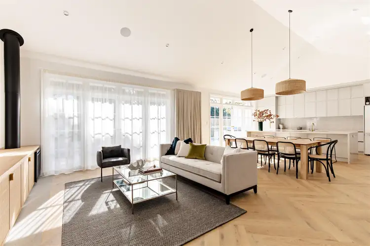 Fifth view of Homely house listing, 10 Clover Gardens, Doolandella QLD 4077