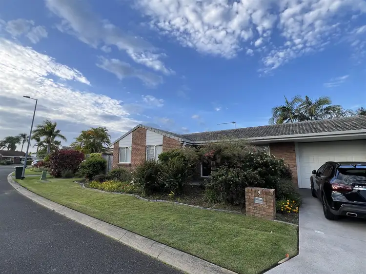 9 Marscay Avenue, Varsity Lakes QLD 4227