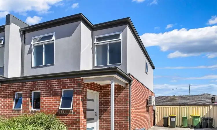 2/41 Winter Cres, Reservoir VIC 3073