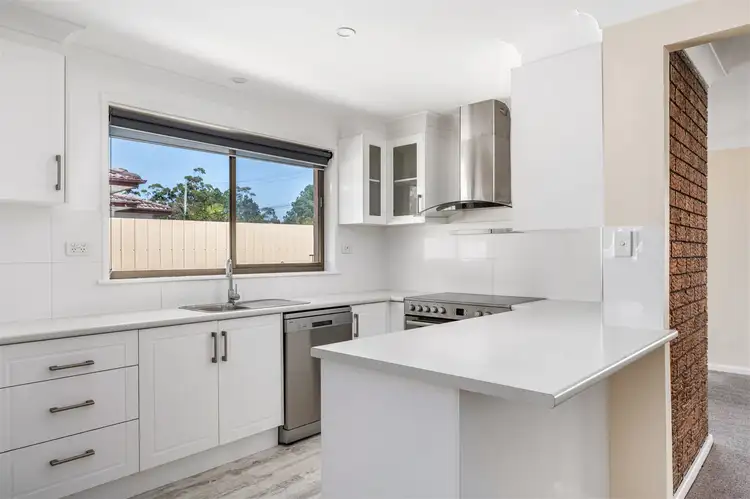 Fifth view of Homely house listing, 17 Essendene Gardens, Mallabula NSW 2319