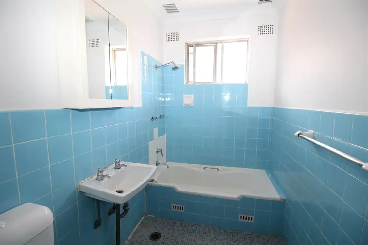 Fifth view of Homely unit listing, 4/44 Lucerne Street, Belmore NSW 2192