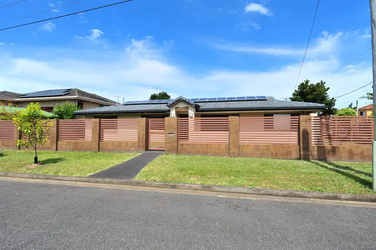 1 Braemar Street