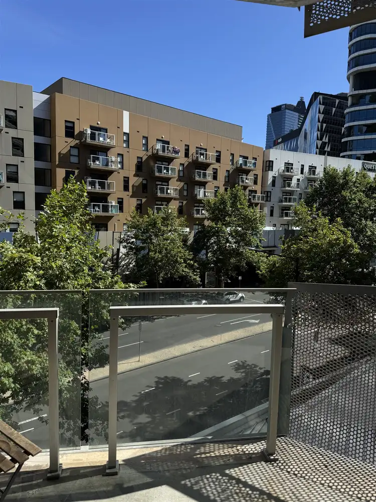 303/18 Waterview Walk, Docklands VIC 3008