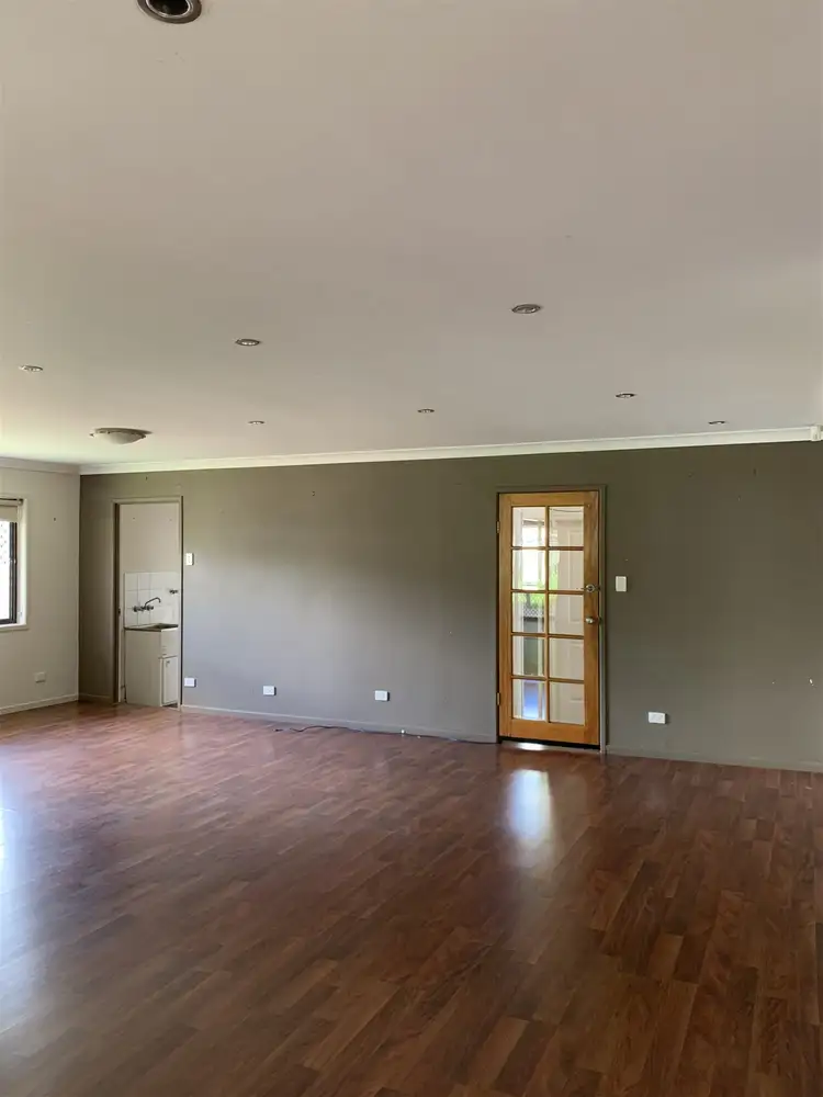 Second view of Homely house listing, 10 Vinca St, Runcorn QLD 4113