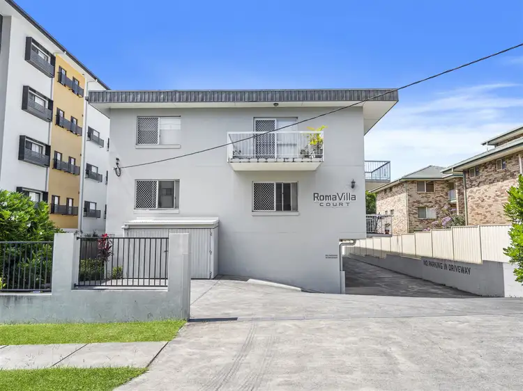 4/6 MCMASTER STREET, Nundah QLD 4012