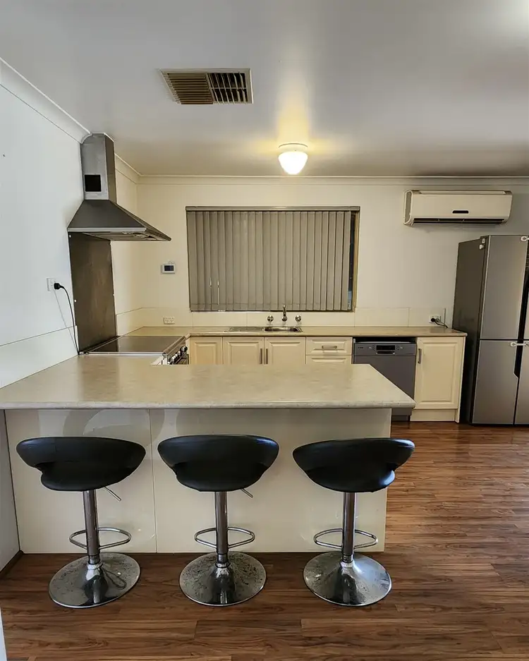 15 Blue Gum Place, Midvale WA 6056