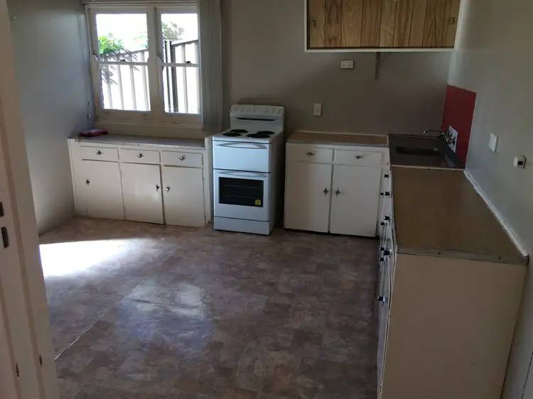 Third view of Homely flat listing, 2/26 Figtree Crescent, Figtree NSW 2525