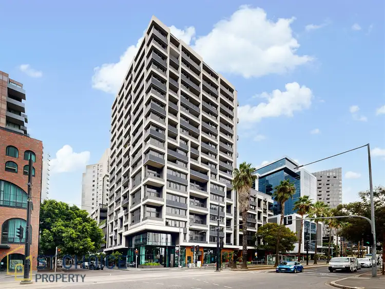 1108/387 Docklands Drive