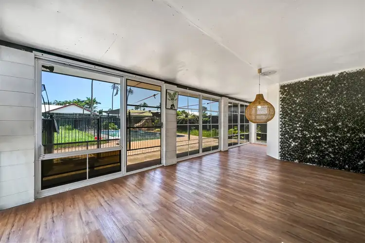 13 Sapphire Court, Deeragun QLD 4818