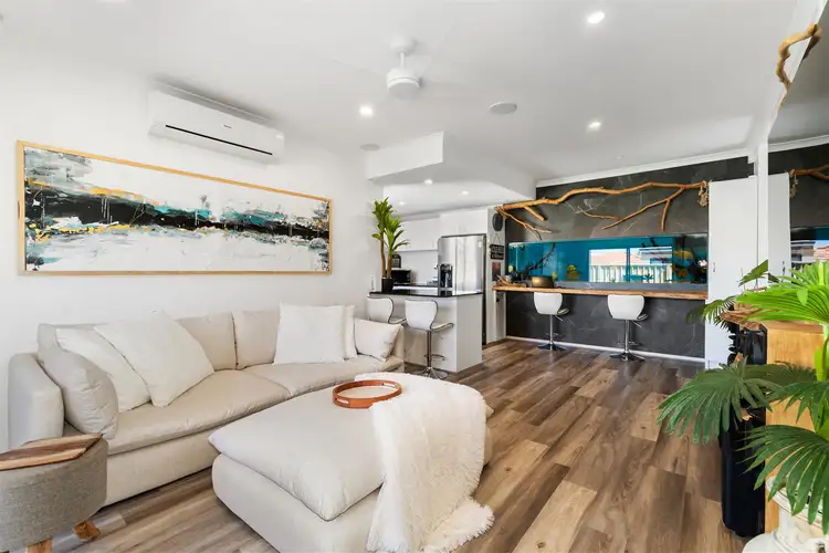 2/15 Burwood Road